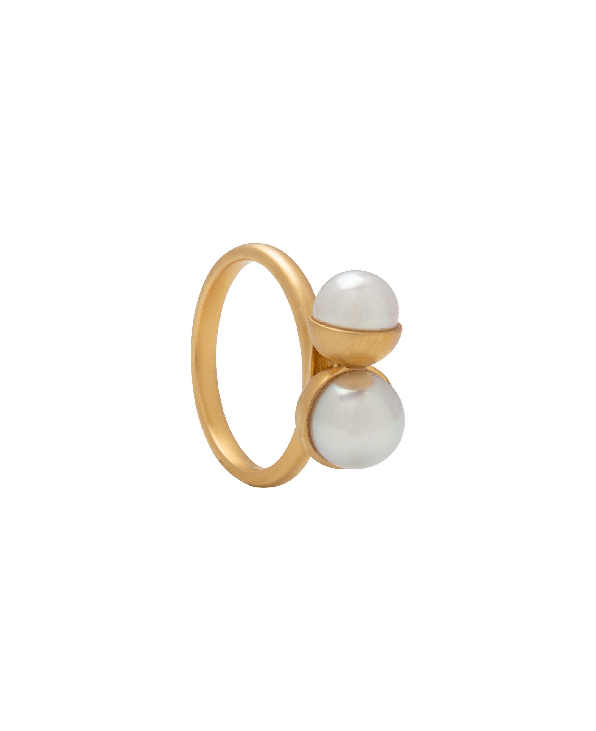 Yukimoto Japan-inspired Bullet Pearls ring featuring natural Akoya pearl and sculptural design
