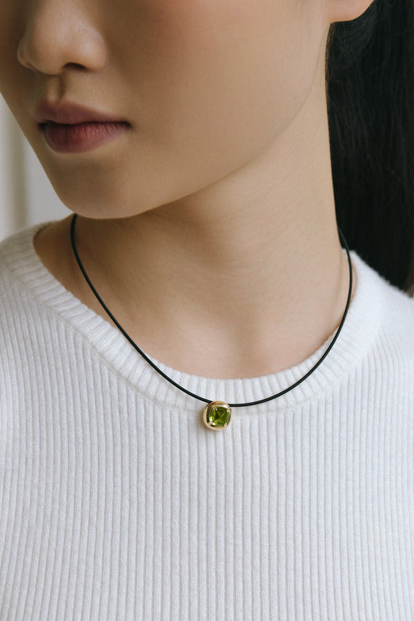 Candy Olivine Pendant 18k