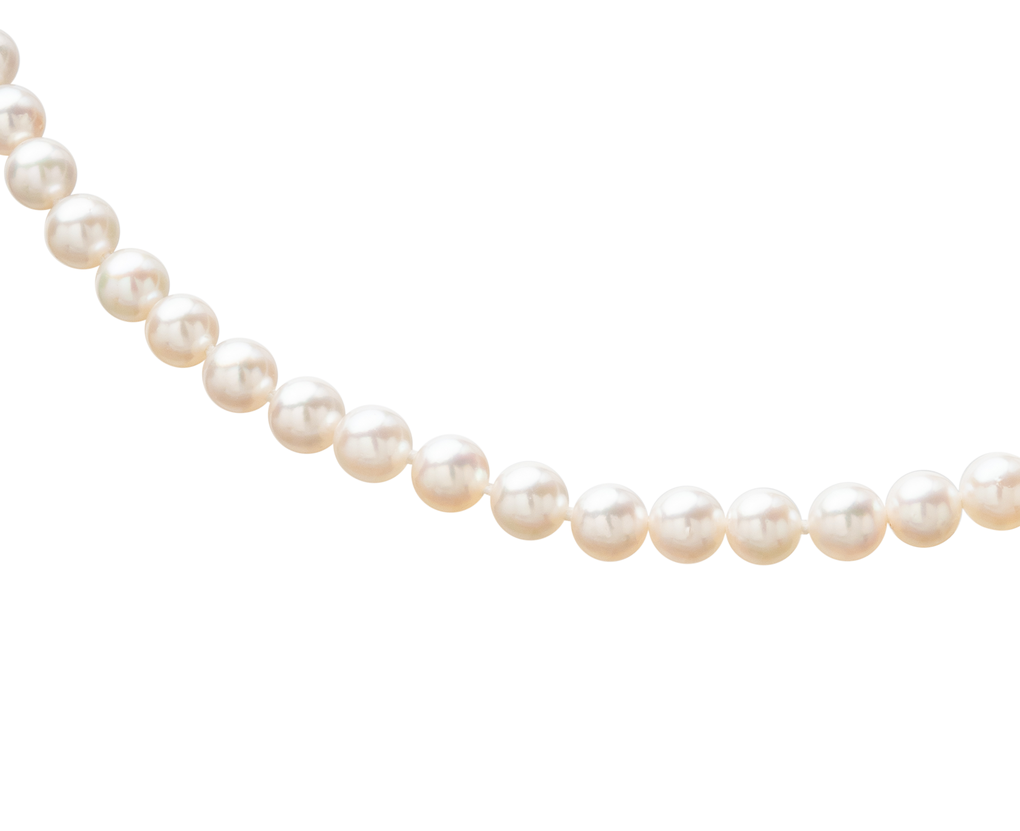 Akoya pearl necklace featuring lustrous, perfectly round 5.5–6mm pearls, symbolizing elegance and purity.