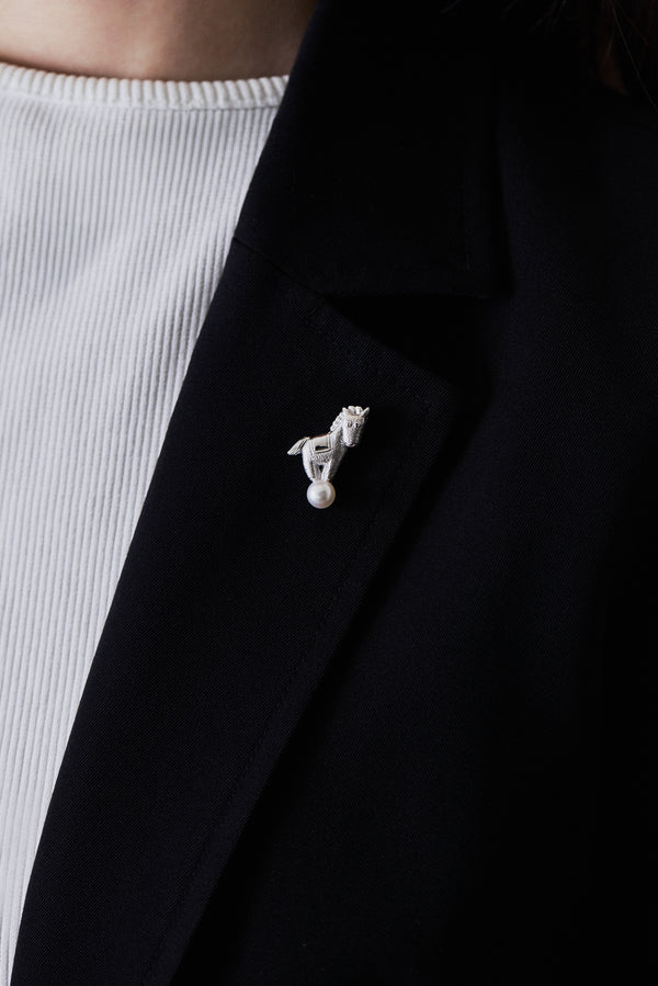 Marathon Pony Brooch With Akoya Pearl