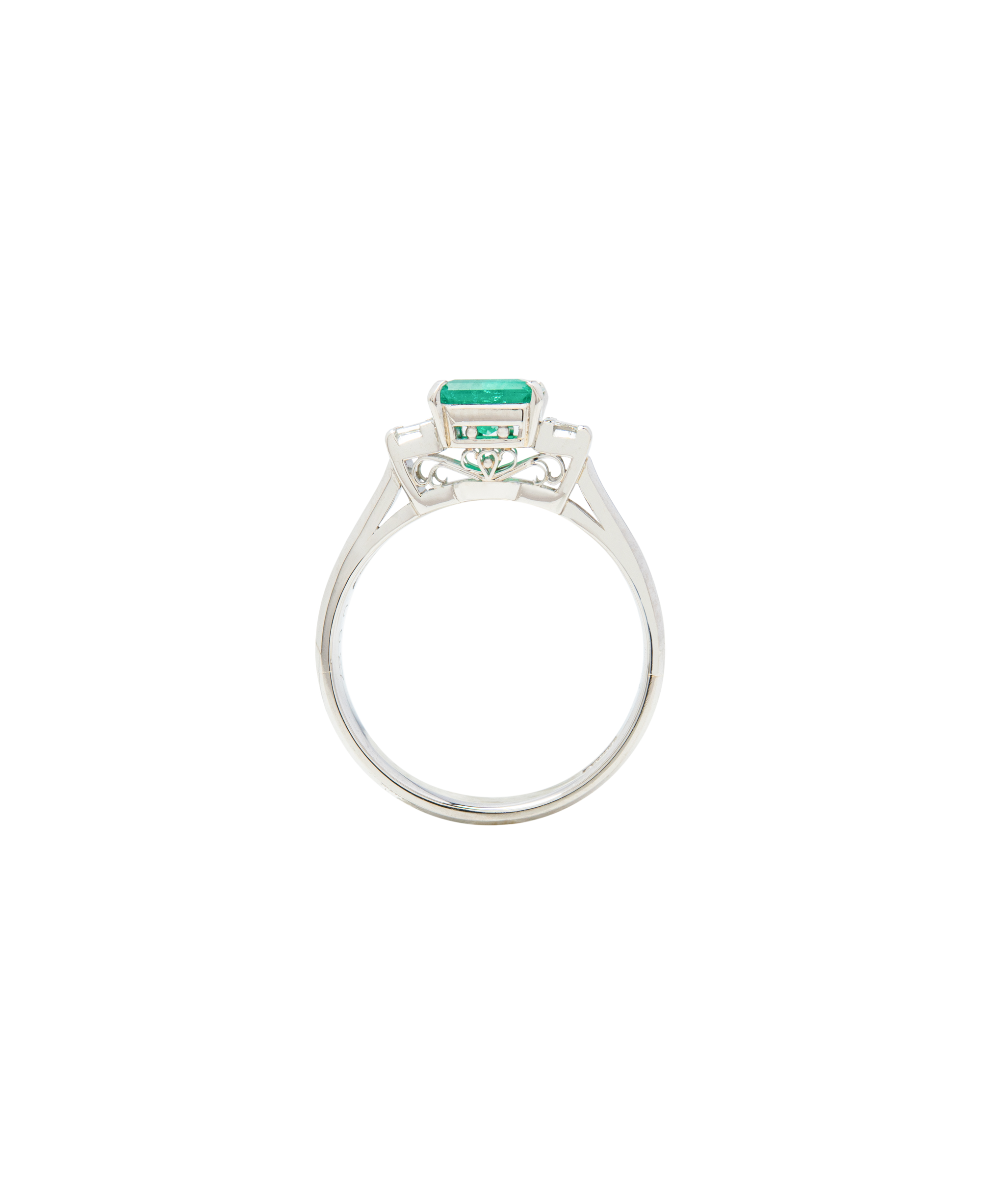 Muzo Emerald Diamond Ring