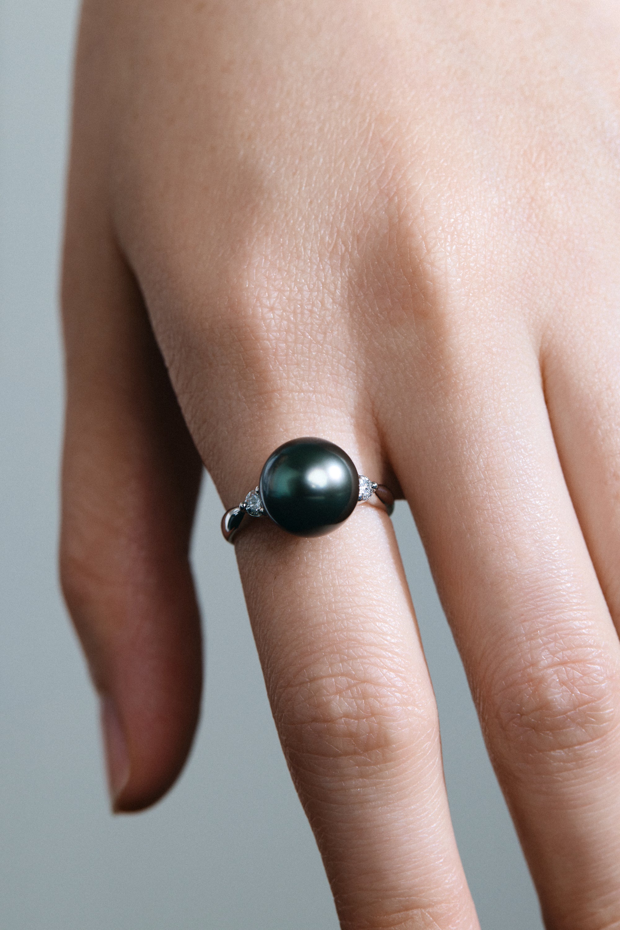 Eclipse Tahitian Pearl Ring