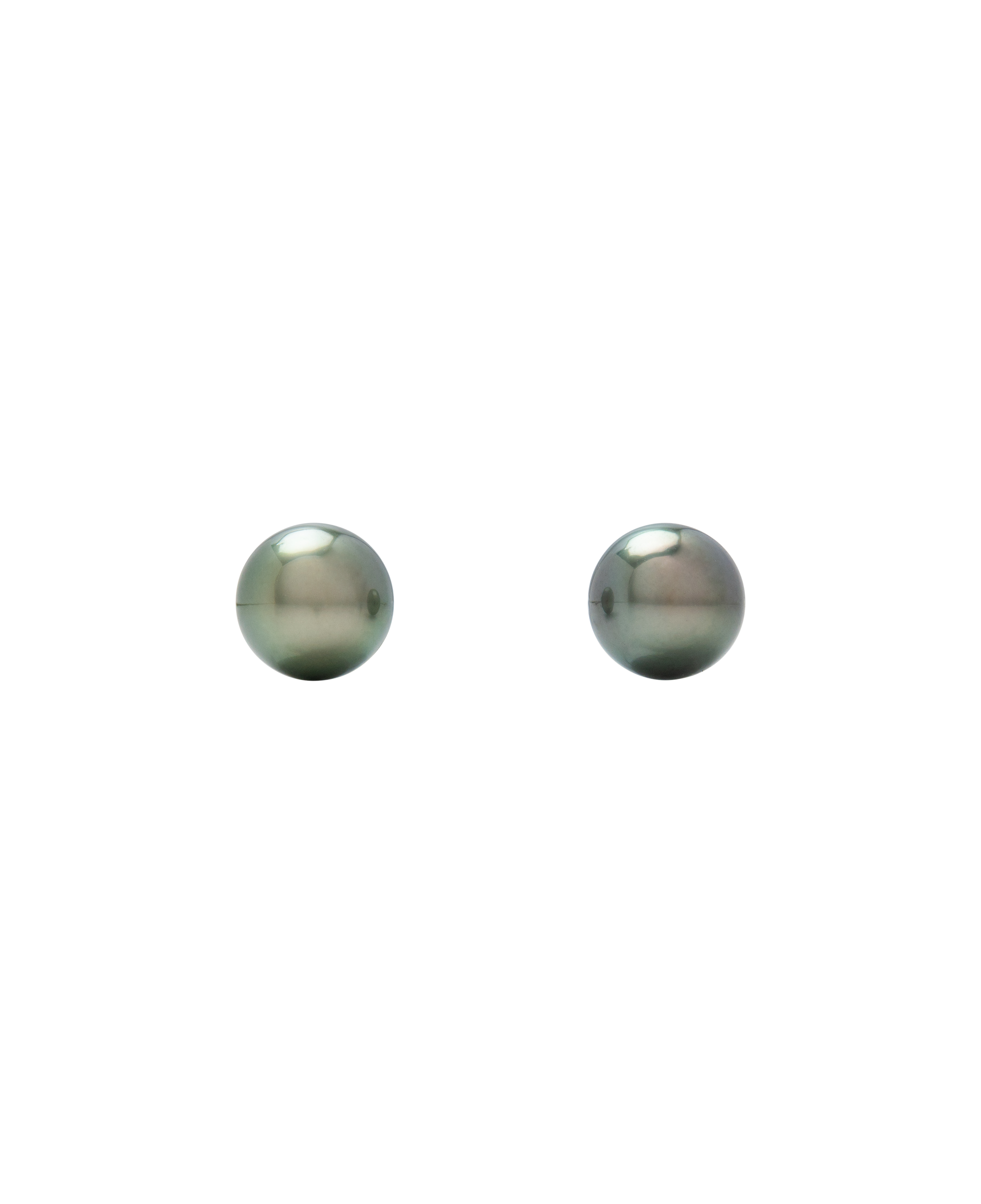 Lagoon Tahitian Pearl Ear Studs