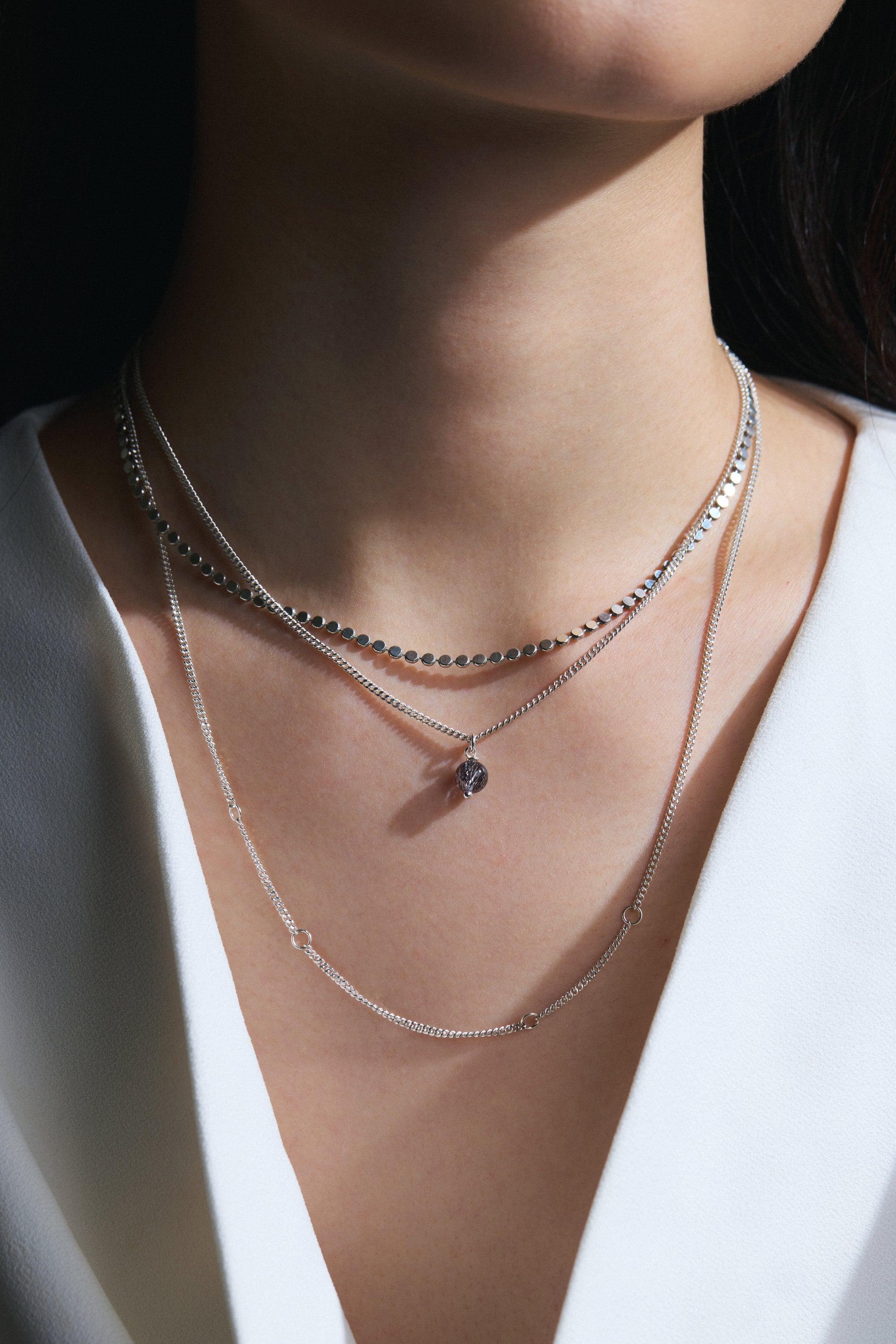 S7 Black Sovereign Necklace