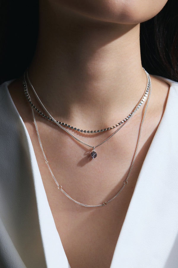 S7 Black Sovereign Necklace