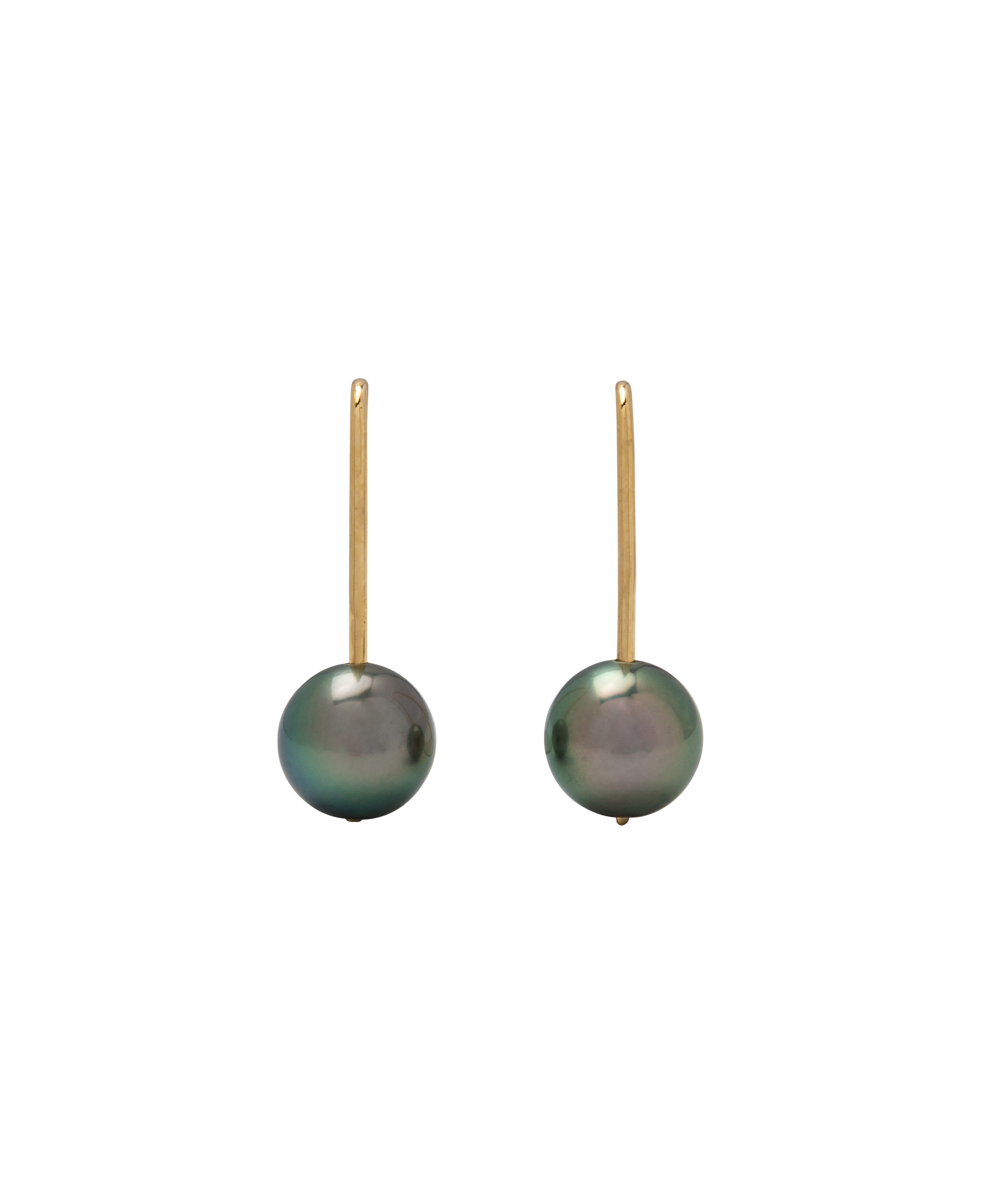 Tahitian V Pearl Earrings 18k