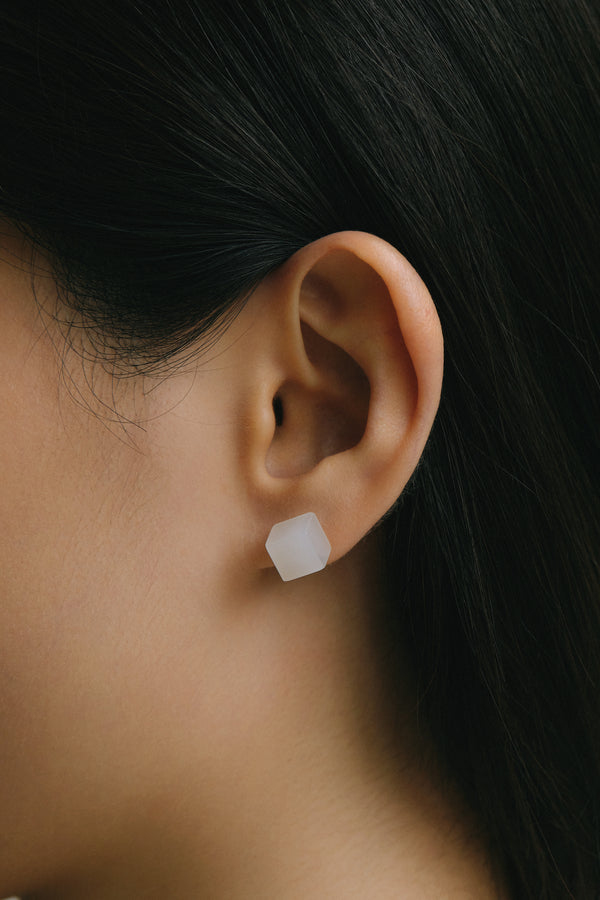 White Jade Cube Ear Studs 18k